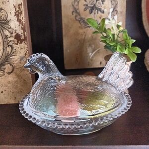 5" Hen On Nest Clear glass